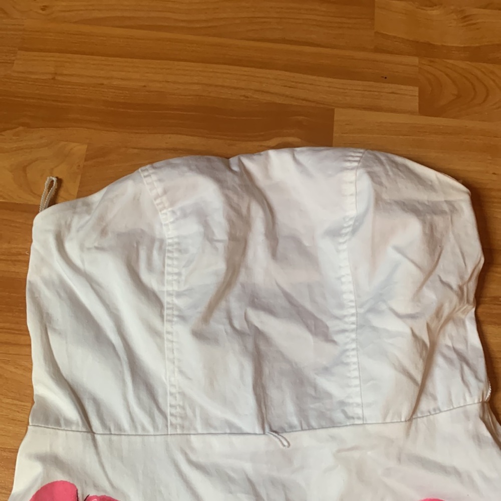 Size 5!! - Picture 2 of 4